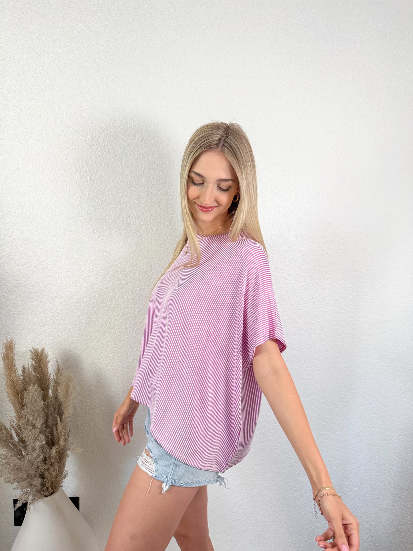 Abigail Ribbed Stripped Oversized Top *Pink*