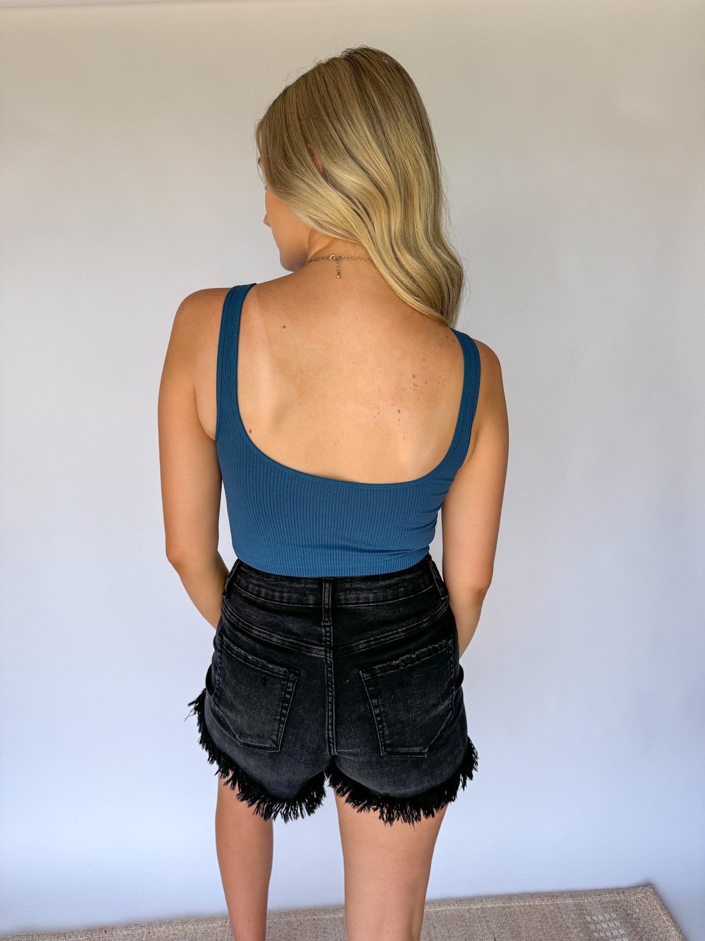 Signature Look Seamed Underbust Tank *Blue*