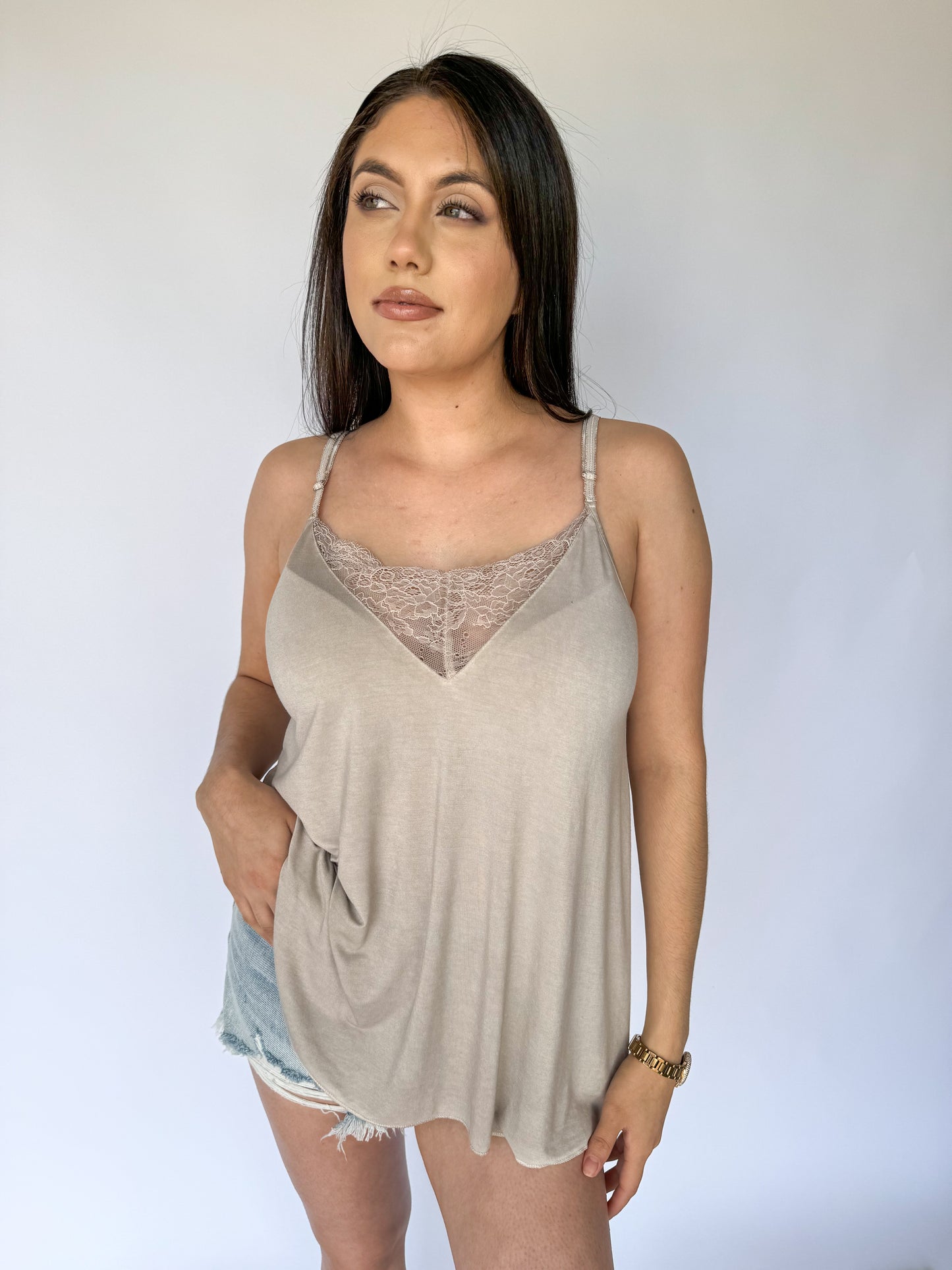 Made You Look Lace Cami Top *Taupe*