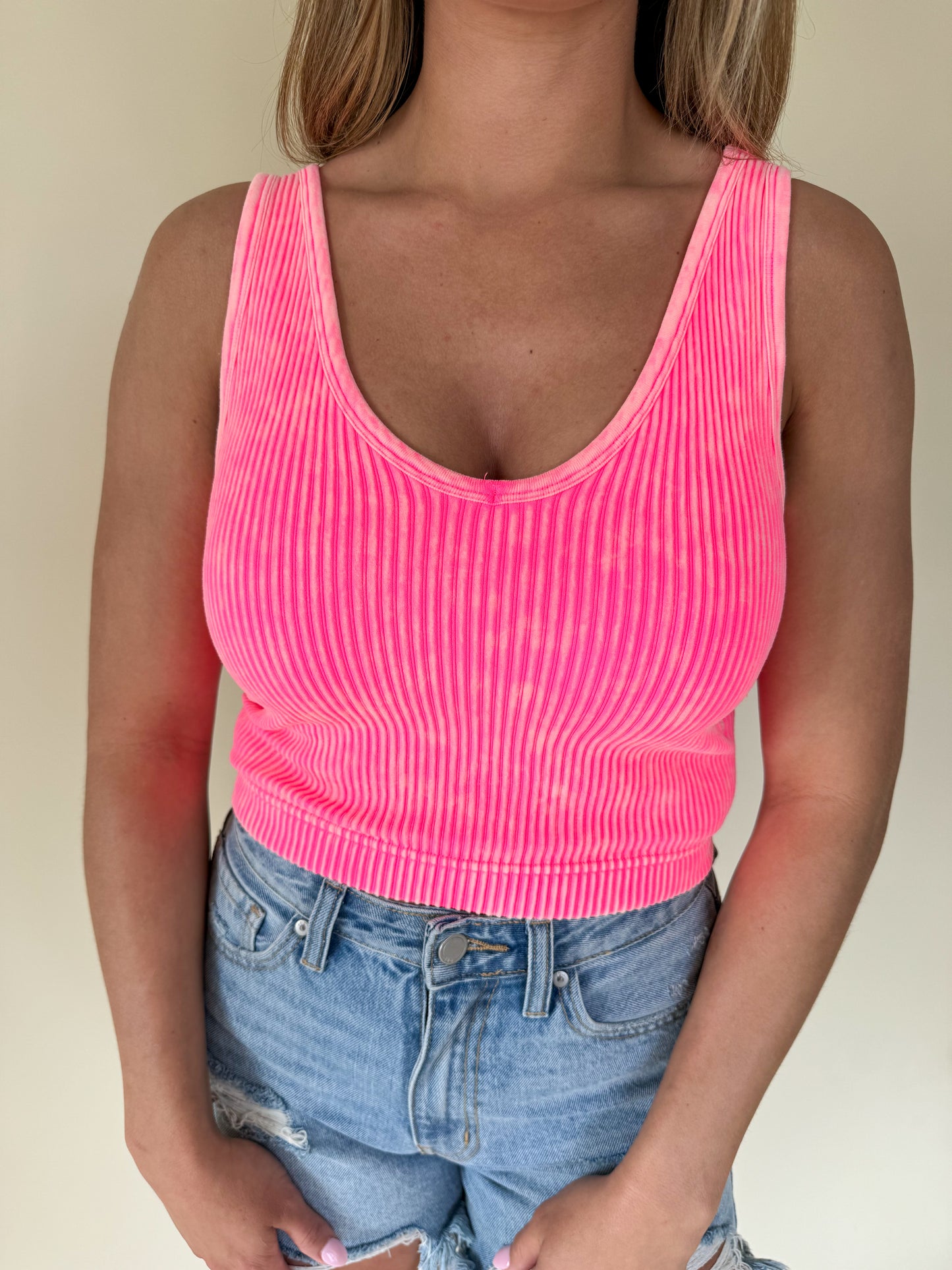 Here Comes The Sun Cropped Tank *Bright Pink*